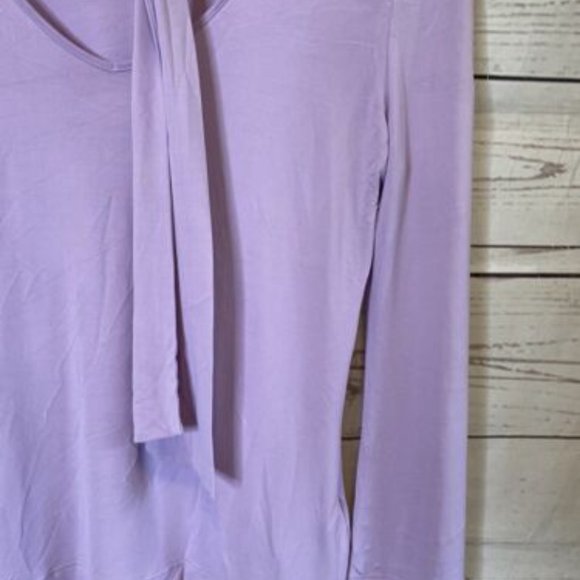 Escada Jersey Top Tie Neck Size Med 40 Msrp $425 Lavender - Picture 7 of 8